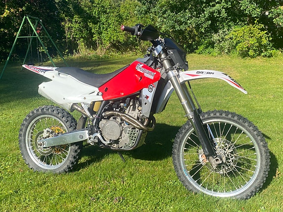 Husqvarna TE 250 3 of 18
