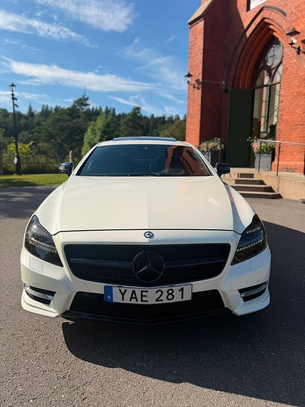 Mercedes-Benz CLS350 5 of 11