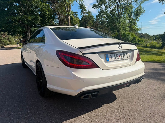 Mercedes-Benz CLS350 3 of 11