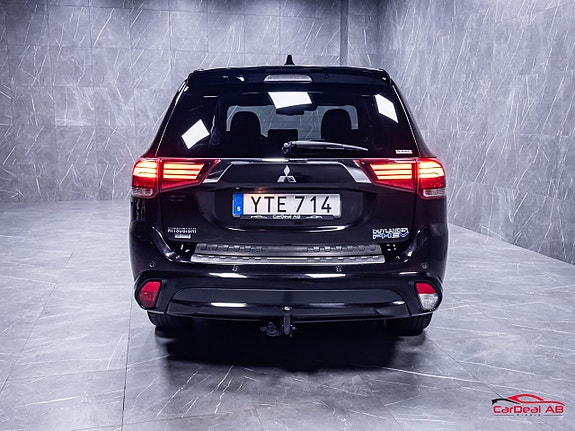 Mitsubishi Outlander 6 of 30