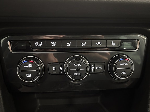 Volkswagen Tiguan 19 of 24