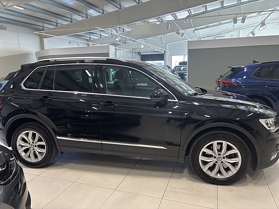 Volkswagen Tiguan 5 of 24