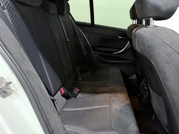 BMW 116i 12 of 24