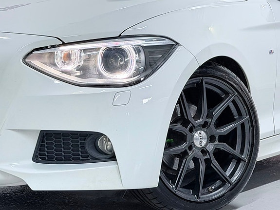 BMW 116i 22 of 24