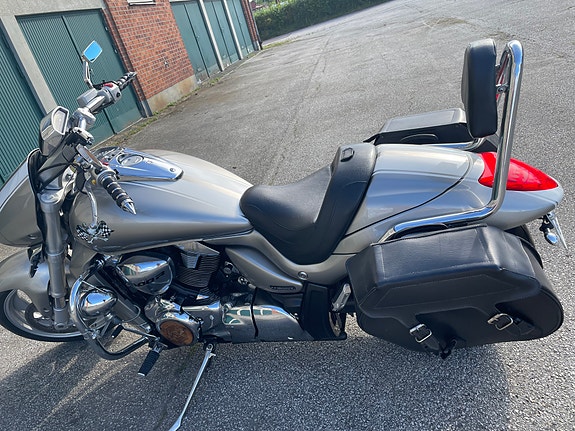 Suzuki VZR1800 Intruder 3 of 3