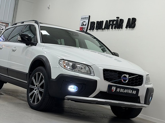 Volvo XC70 4 of 28