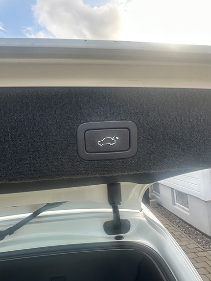 Volvo XC70 9 of 15