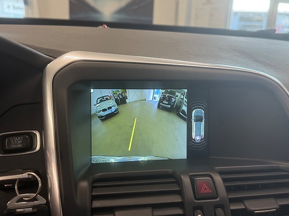 Volvo XC60 15 of 18