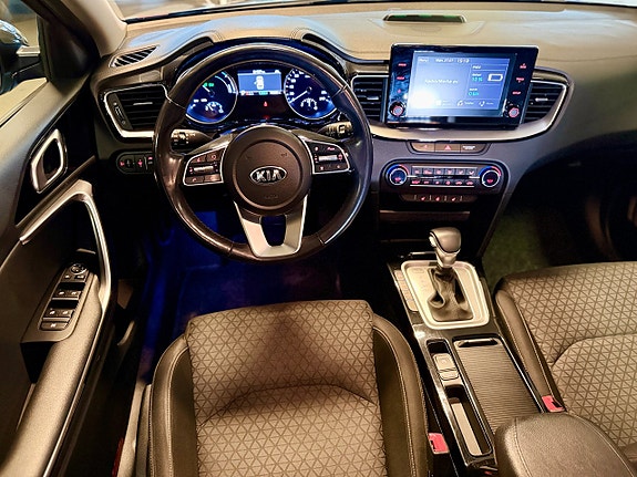 Kia Ceed 10 of 19