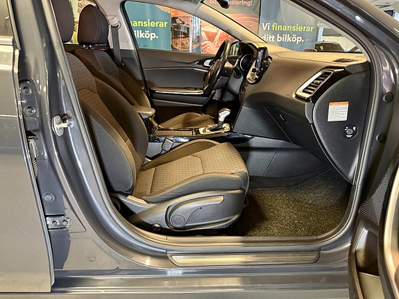 Kia Ceed 5 of 19