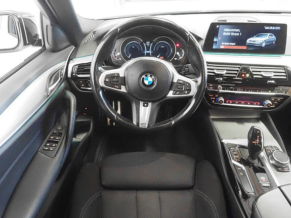 BMW 530e 13 of 19