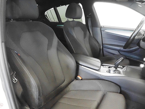 BMW 530e 10 of 19
