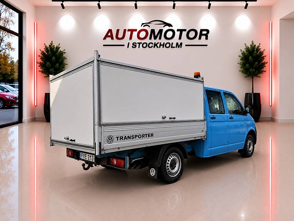 Volkswagen Transporter 4 of 17