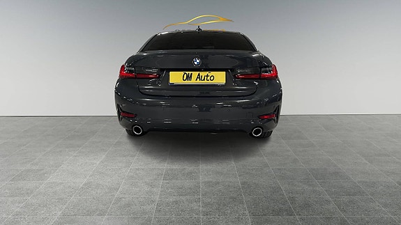 BMW 320d 8 of 20