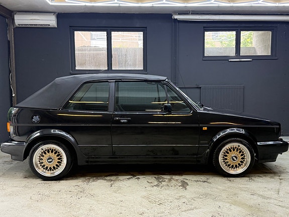 Volkswagen Golf I 9 of 18