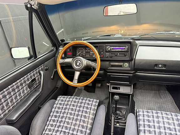 Volkswagen Golf I 14 of 18