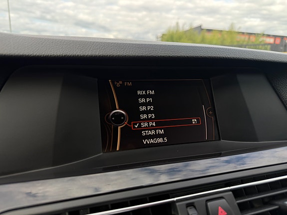 BMW 520d 24 of 30