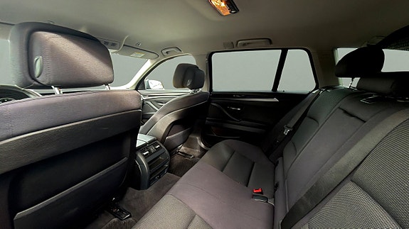 BMW 520d 12 of 30