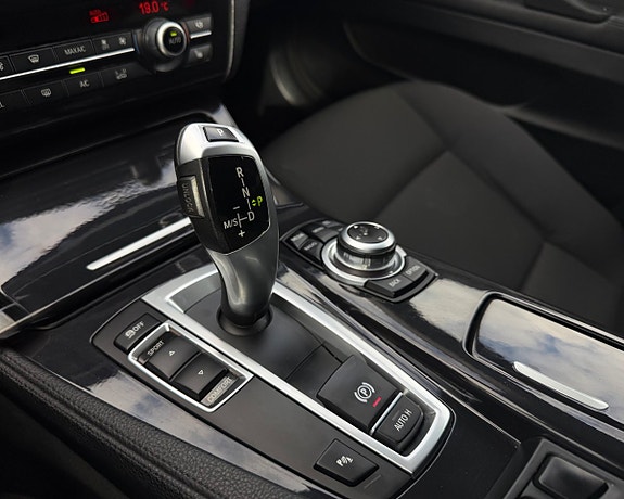 BMW 520d 13 of 30