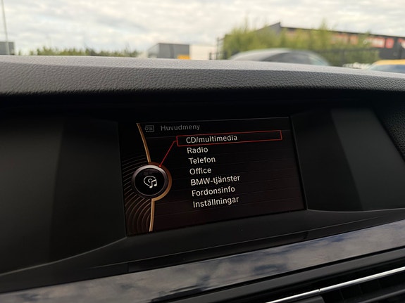 BMW 520d 26 of 30