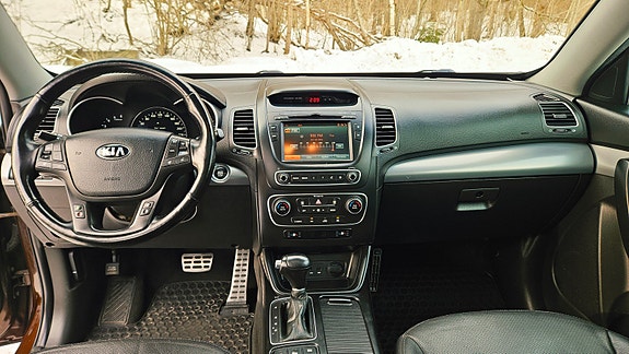 Kia Sorento 15 of 20