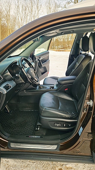Kia Sorento 8 of 20