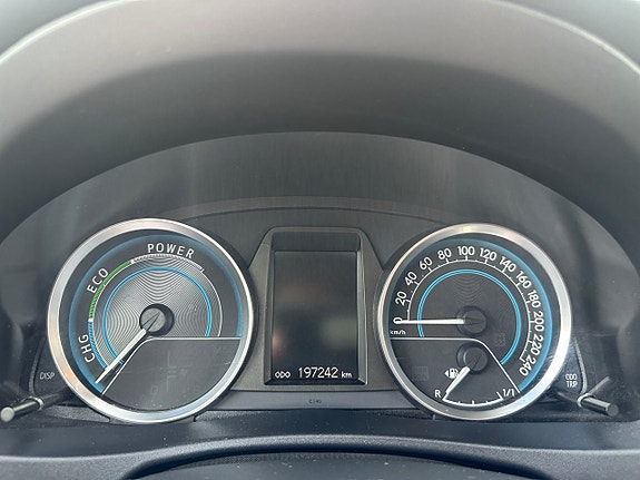 Toyota Auris 11 of 14