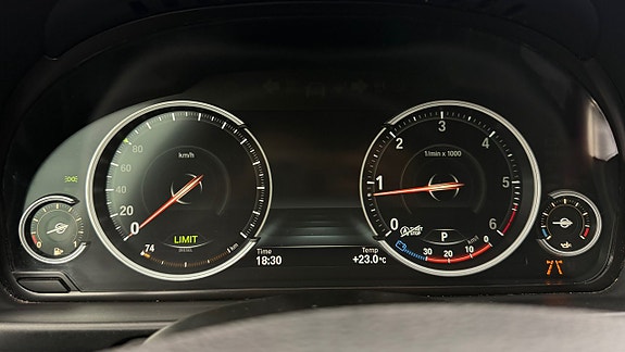 BMW 520d 16 of 30