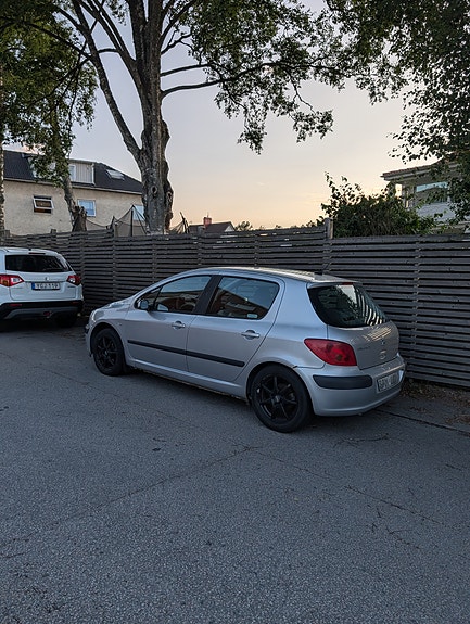 Peugeot 307 3 of 5