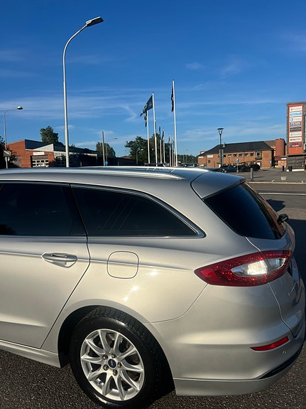 Ford Mondeo 5 of 20