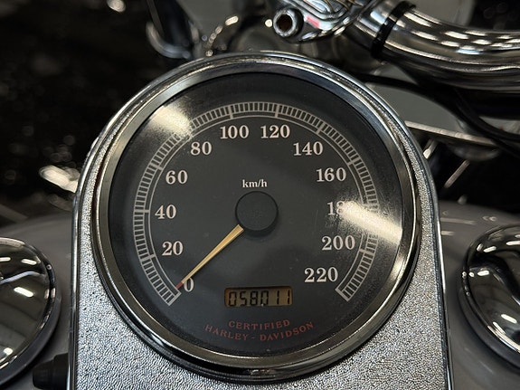 Harley-Davidson Softtail Softail Standard 1.4 Twin Cam 88B Manuell 7 of 11