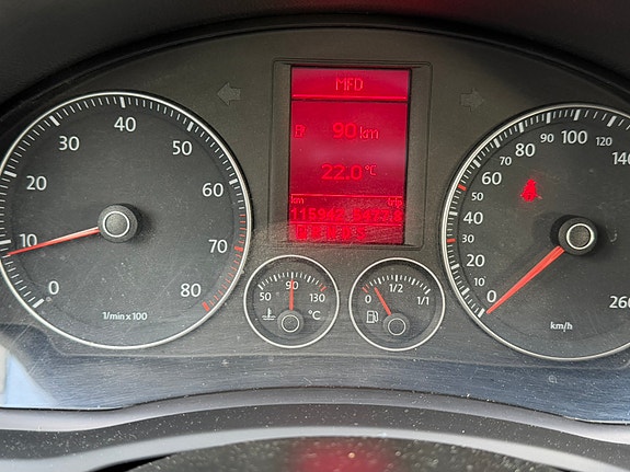 Volkswagen Golf V 9 of 9