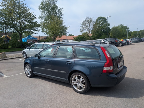 Volvo V50 5 of 5