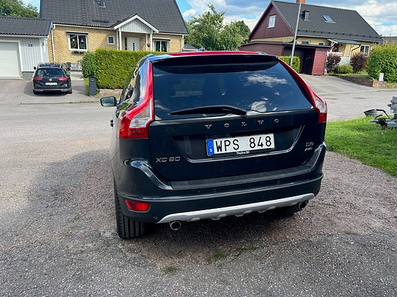 Volvo XC60 3 of 6