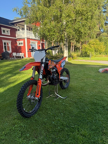 KTM Sx 125 2 of 8