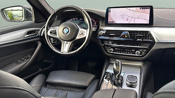 BMW 530e 10 of 24