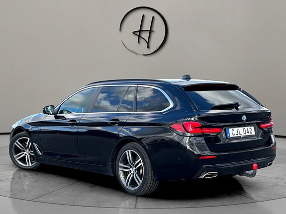 BMW 530e 8 of 24