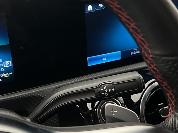 Mercedes-Benz CLA250 e 27 of 30