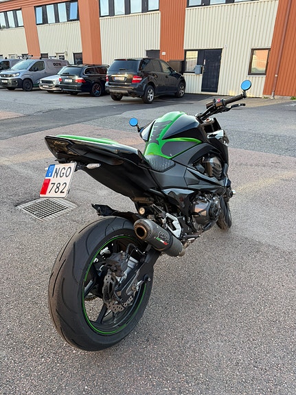 Kawasaki Z800 3 of 6