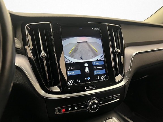 Volvo V60 27 of 30