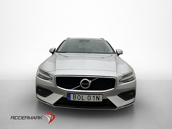 Volvo V60 2 of 30