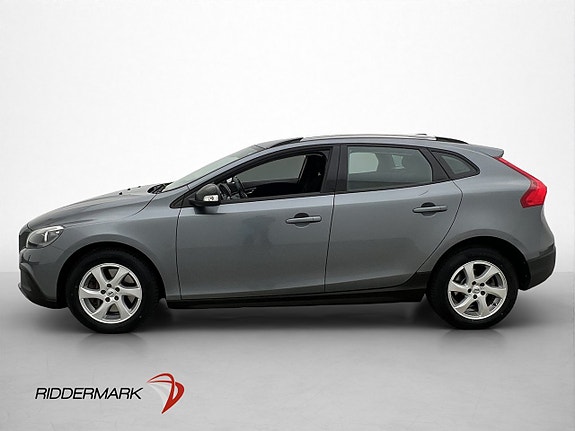 Volvo V40 Cross Country 4 of 30