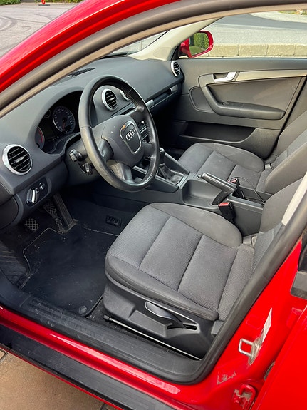 Audi A3 4 of 8