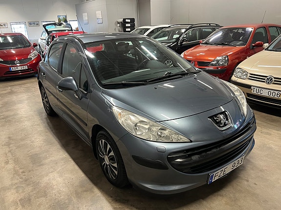 Peugeot 207 4 of 21