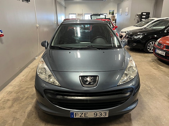 Peugeot 207 12 of 21