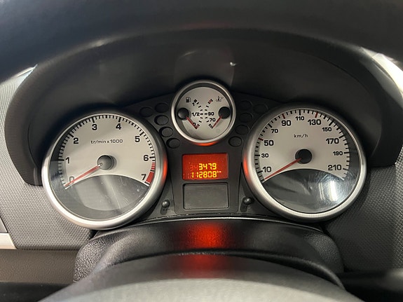 Peugeot 207 15 of 21