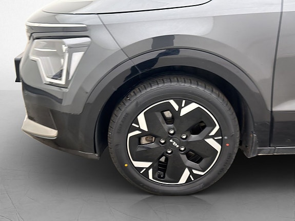 Kia Niro 11 of 28