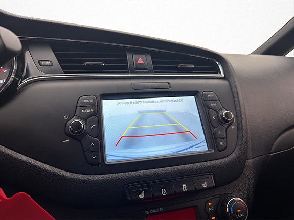 Kia Ceed 18 of 25