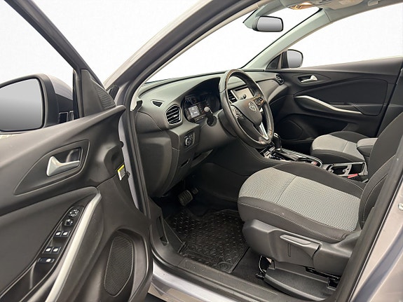Opel Grandland X 11 of 29