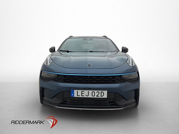 Lynk & Co 01 2 of 30